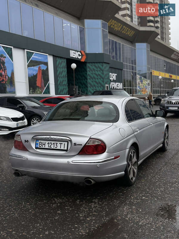 Седан Jaguar S-Type 2001 в Одессе