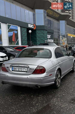 Седан Jaguar S-Type 2001 в 