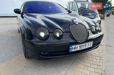Седан Jaguar S-Type 2001 в 