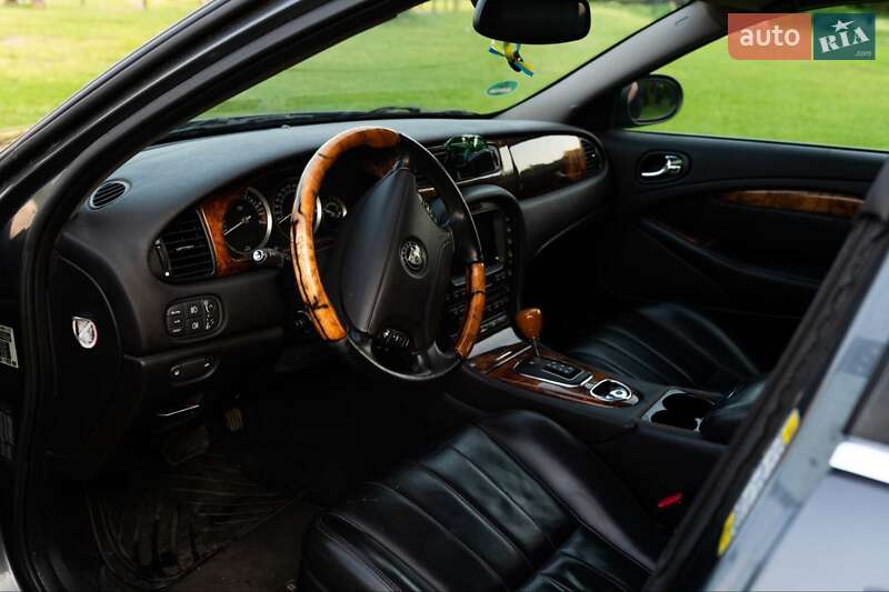 Седан Jaguar S-Type 2006 в Житомире