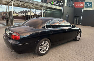 Седан Jaguar S-Type 2004 в 