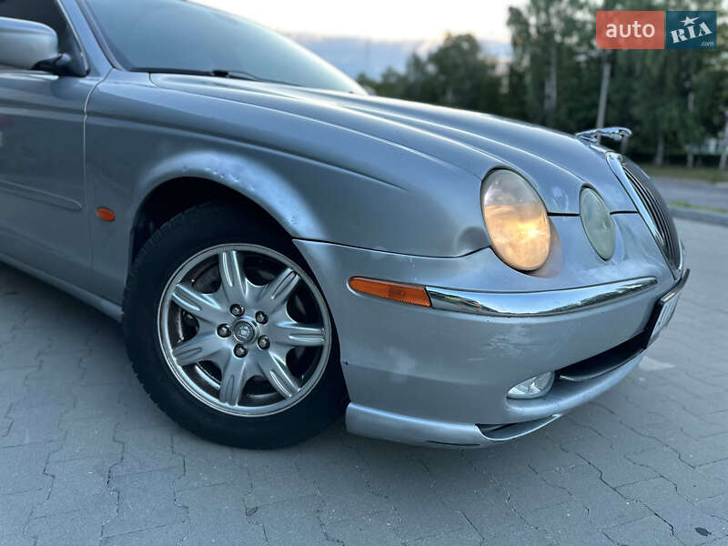 Седан Jaguar S-Type 2000 в Белой Церкви