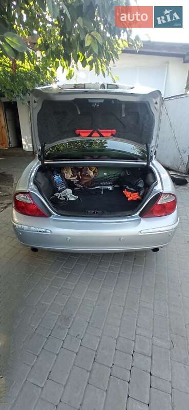 Седан Jaguar S-Type 2002 в Городке