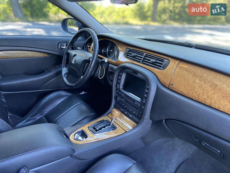 Седан Jaguar S-Type 2006 в Виннице