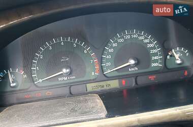 Седан Jaguar S-Type 2002 в 