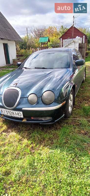 Седан Jaguar S-Type 2000 в Фастове