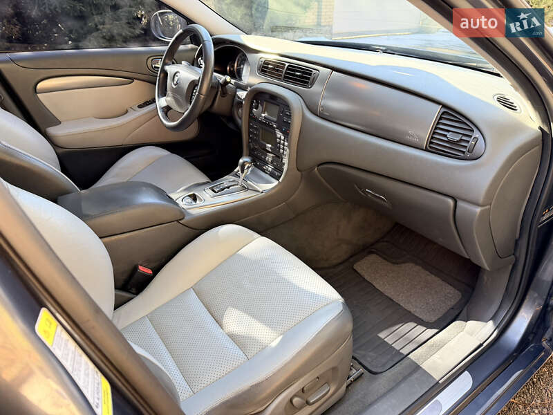 Седан Jaguar S-Type 2007 в Днепре