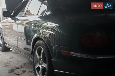 Седан Jaguar S-Type 1999 в Лубнах