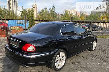 Седан Jaguar X-Type 2006 в Киеве