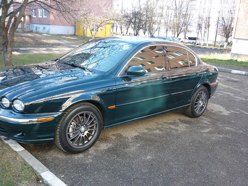 Седан Jaguar X-Type 2005 в Стрию