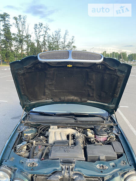 Седан Jaguar X-Type 2008 в Києві