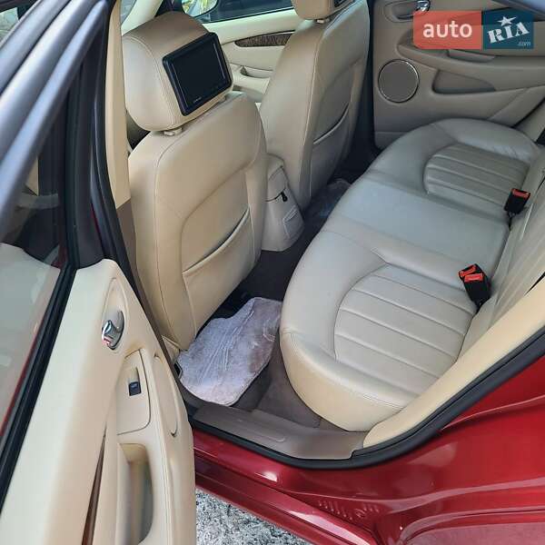 Седан Jaguar X-Type 2007 в Николаеве