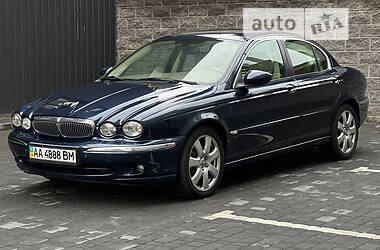 Седан Jaguar X-Type 2006 в 
