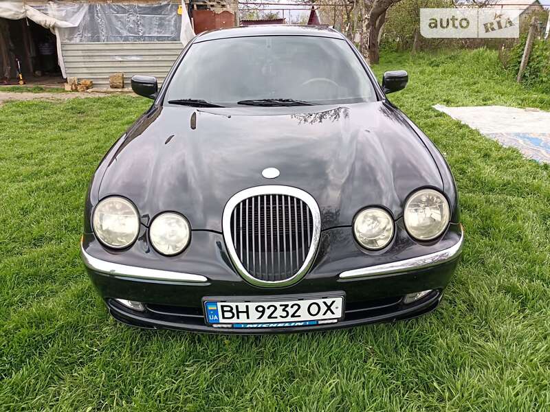 Седан Jaguar X-Type 2001 в Одесі