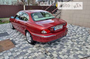 Седан Jaguar X-Type 2007 в 