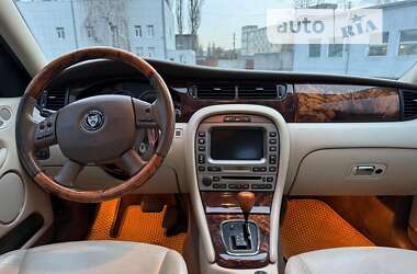 Седан Jaguar X-Type 2007 в Киеве