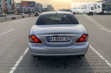 Седан Jaguar X-Type 2005 в Киеве