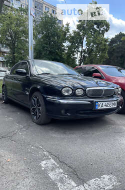 Седан Jaguar X-Type 2003 в Києві