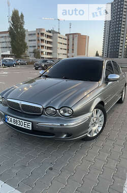 Седан Jaguar X-Type 2005 в Киеве