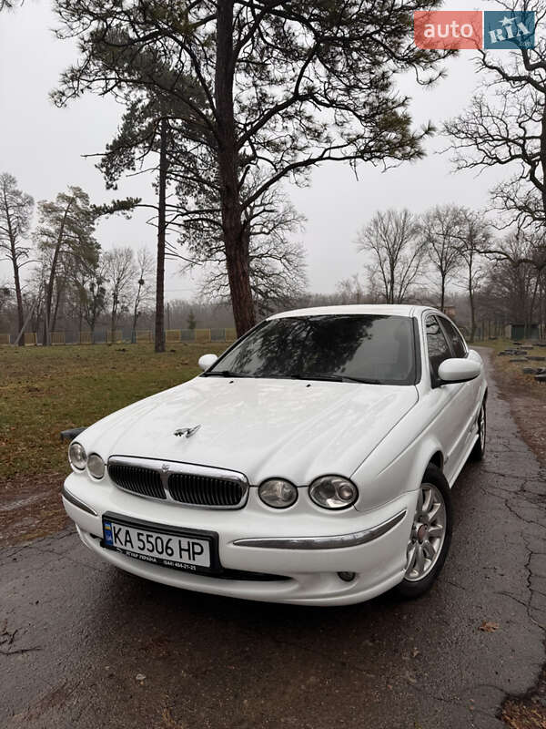 Седан Jaguar X-Type 2007 в Тальном