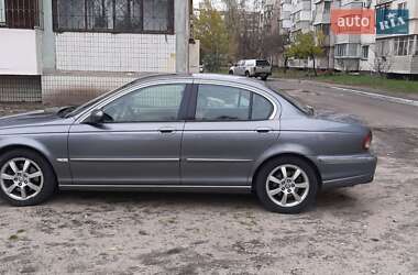 Седан Jaguar X-Type 2004 в 