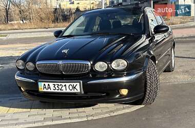 Седан Jaguar X-Type 2006 в Киеве