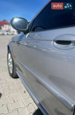 Седан Jaguar X-Type 2001 в 