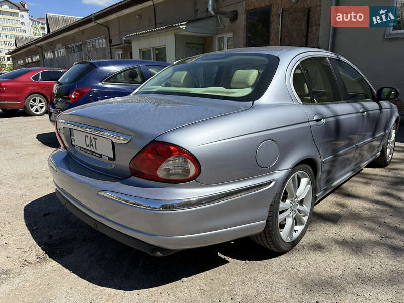 Седан Jaguar X-Type 2007 в Івано-Франківську