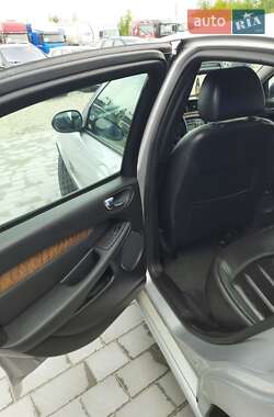 Седан Jaguar X-Type 2006 в 