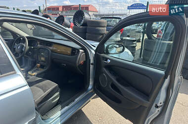 Седан Jaguar X-Type 2004 в 