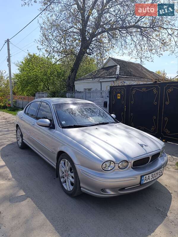 Седан Jaguar X-Type 2004 в Кропивницком