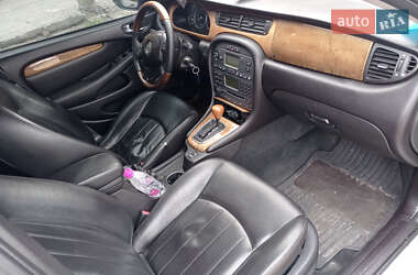 Седан Jaguar X-Type 2006 в 