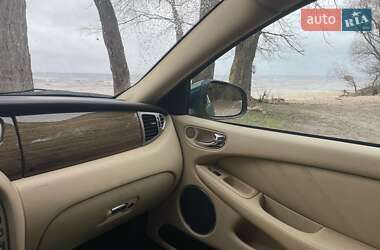 Седан Jaguar X-Type 2009 в 