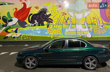 Седан Jaguar X-Type 2009 в 