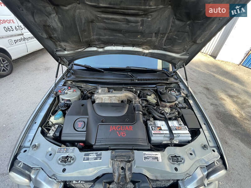 Седан Jaguar X-Type 2002 в Запоріжжі