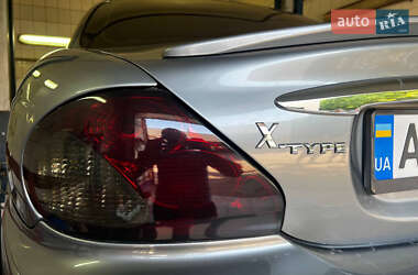 Седан Jaguar X-Type 2002 в 