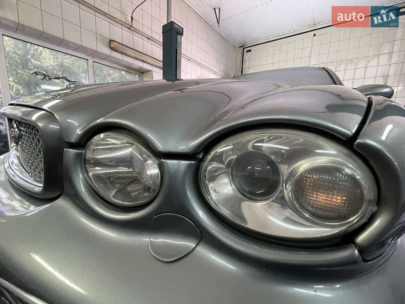 Седан Jaguar X-Type 2002 в Запоріжжі