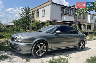 Седан Jaguar X-Type 2002 в 