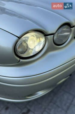 Седан Jaguar X-Type 2006 в 