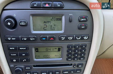 Седан Jaguar X-Type 2006 в 