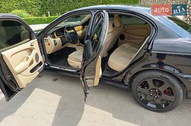 Седан Jaguar X-Type 2006 в 