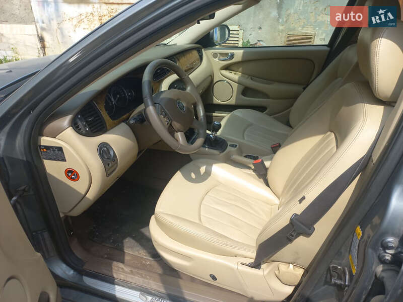 Універсал Jaguar X-Type 2004 в Калуші