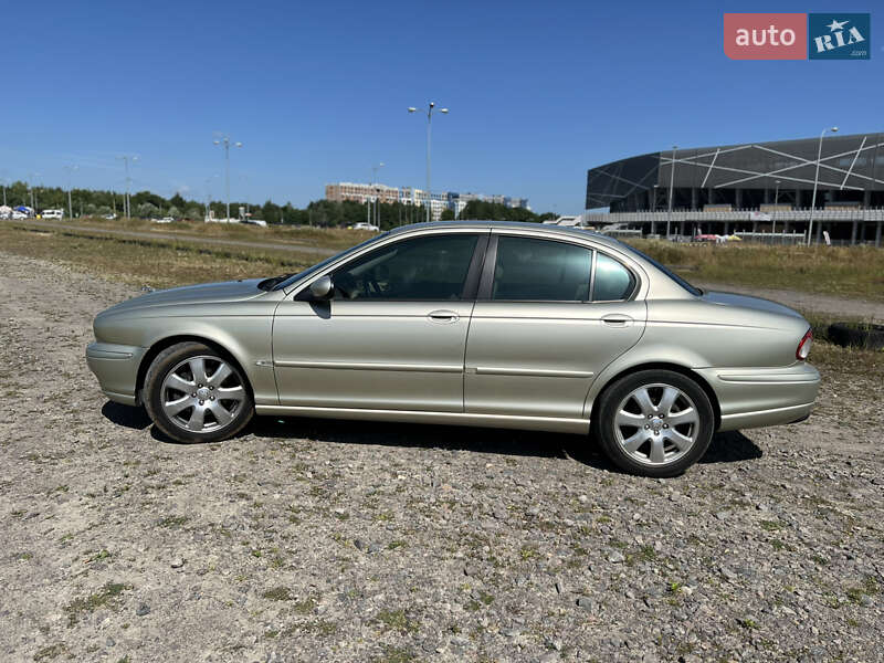 Седан Jaguar X-Type 2006 в Львові