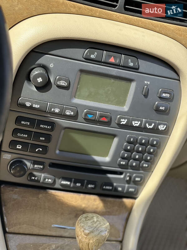 Седан Jaguar X-Type 2006 в Львові