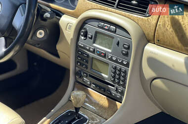 Седан Jaguar X-Type 2006 в 