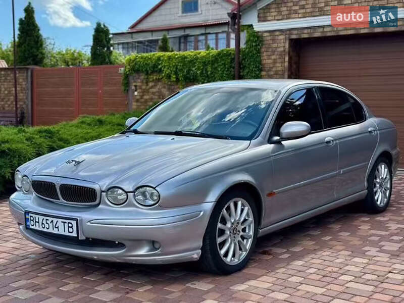 Седан Jaguar X-Type 2001 в Одесі