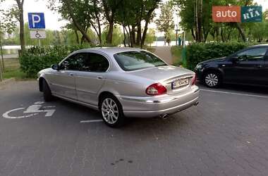 Седан Jaguar X-Type 2001 в 