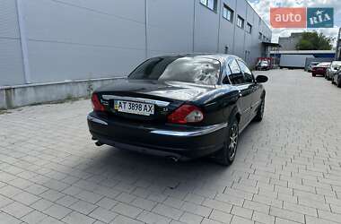 Седан Jaguar X-Type 2006 в 