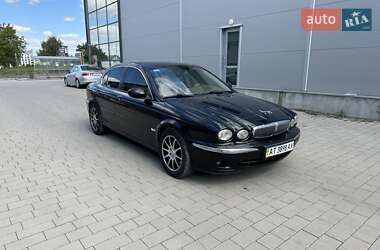 Седан Jaguar X-Type 2006 в 