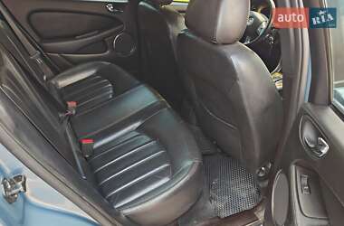 Седан Jaguar X-Type 2005 в 